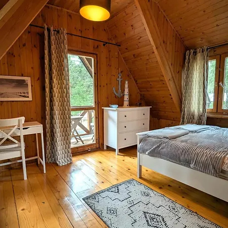 Holiday home Szumiaca Sosna - Jacuzzi, Ognisko, Sauna, Bbq Arciechow