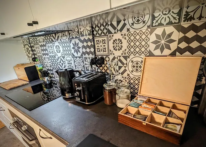 Szumiaca Sosna - Jacuzzi, Ognisko, Sauna, Bbq